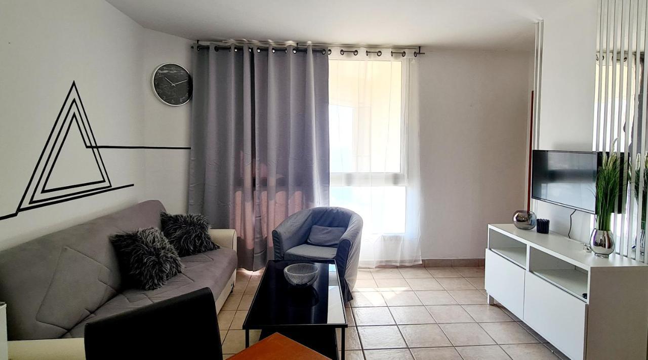 Go To Apartments In Leonardo Bat Yam Εξωτερικό φωτογραφία