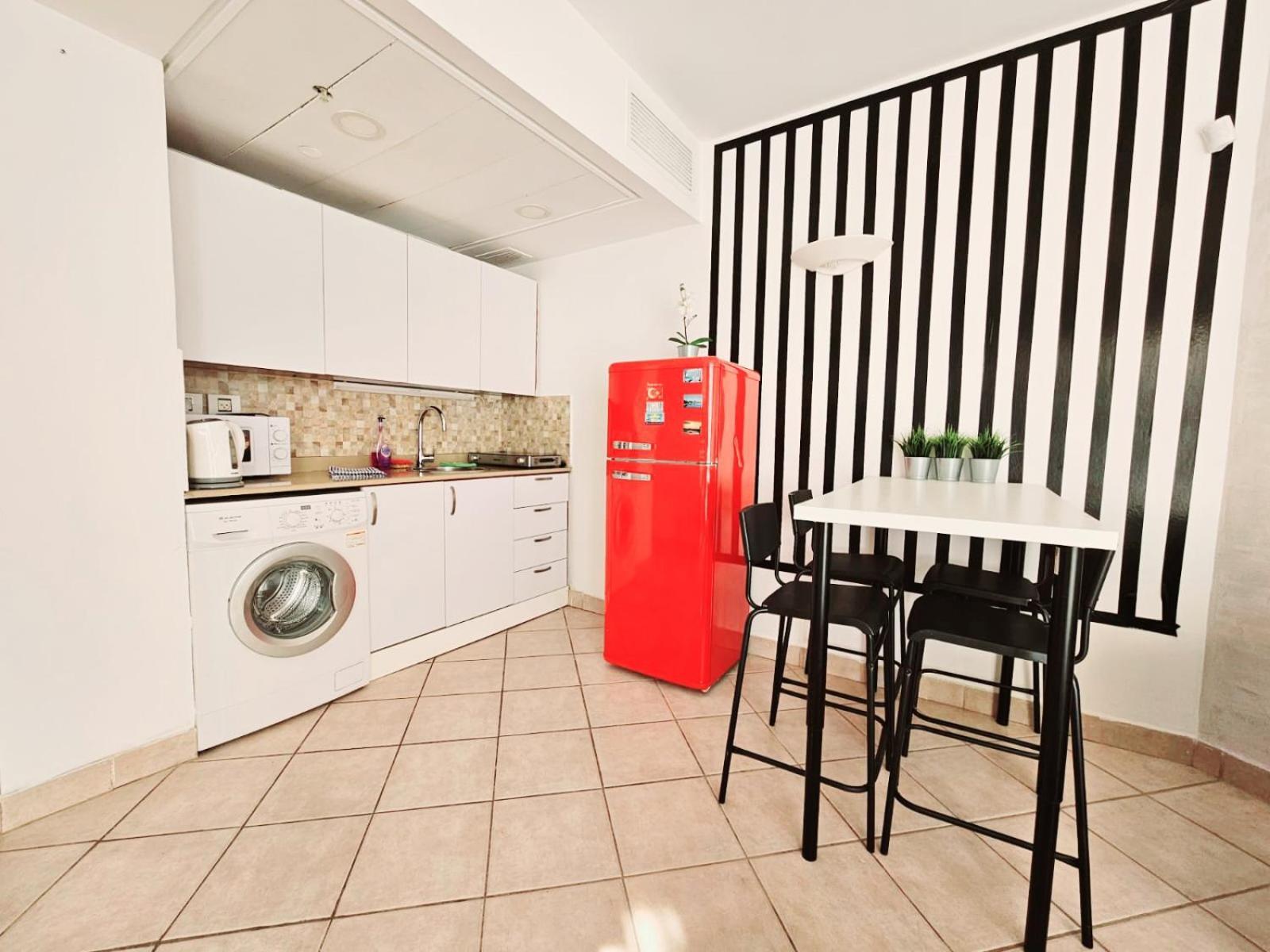 Go To Apartments In Leonardo Bat Yam Εξωτερικό φωτογραφία